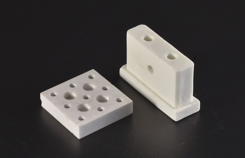 氧化鋁陶瓷材料的性能特點及優勢